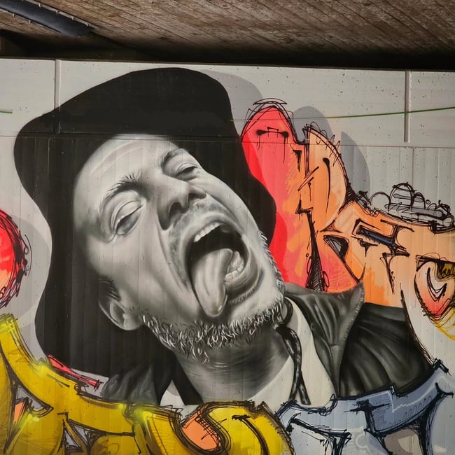 I paint your Portrait ( on a Wall + Reel)