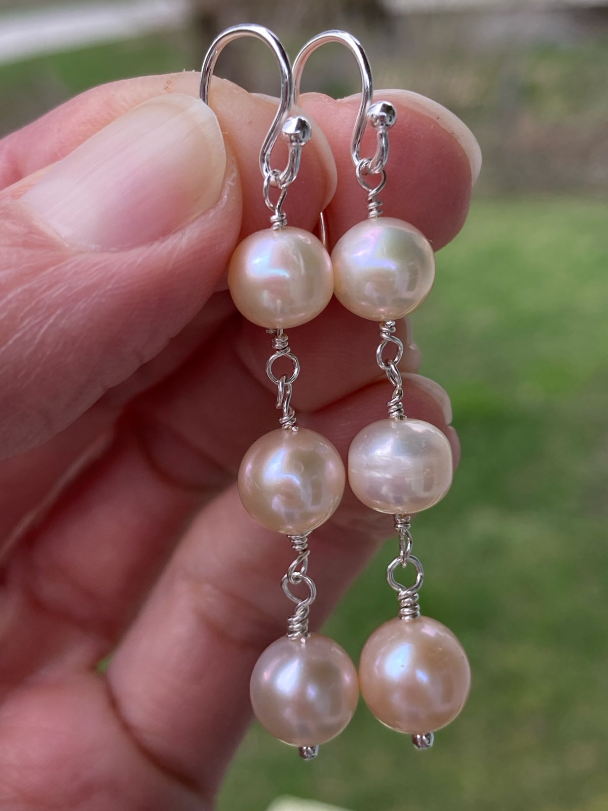 Freshwater pearl and Quartz crystal gemstone store silver dangle earrings