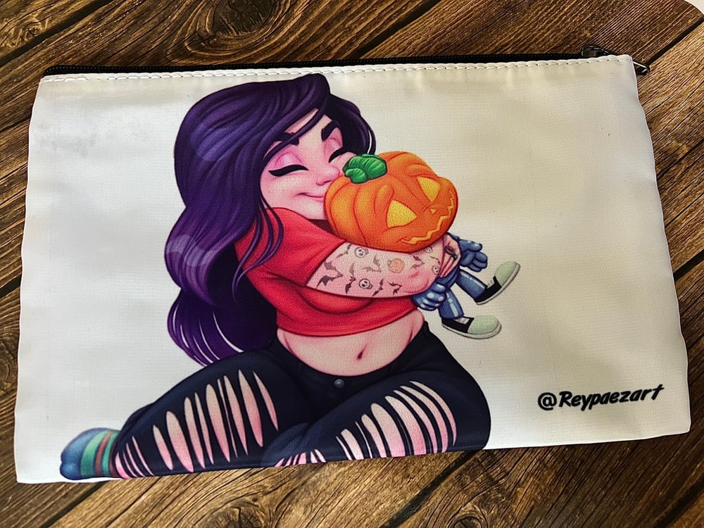 Cuddles (5x8 Zipper Pouch)