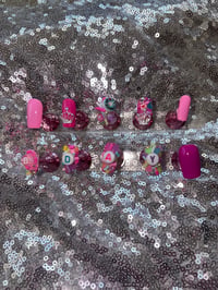 Image 4 of Aubrey B day press on nails 
