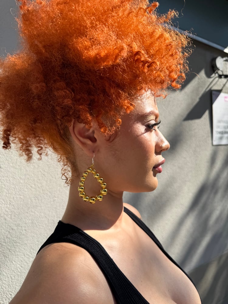 Image of gold eye drops