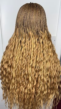 Image 3 of WAVY BLONDE BRAIDS (Loose Waves)