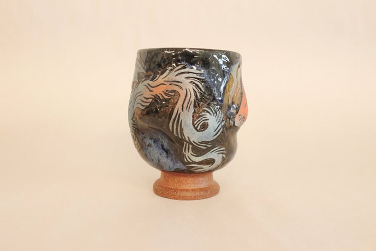 Blushy dragon goblet (minor cosmetic crack) Image 3