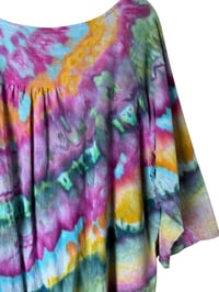 Image 5 of XL 100% Cotton Forager Top in Tropical Agate Ice Dye