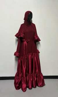 Image 2 of Saaleha abaya 