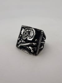 Image 1 of Memento mori ring