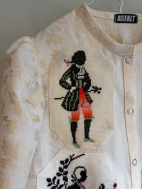 Image 3 of Love is in the air (s/m)