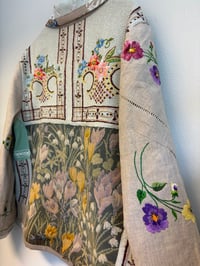 Image 16 of The Gaia jacket (l/xl)