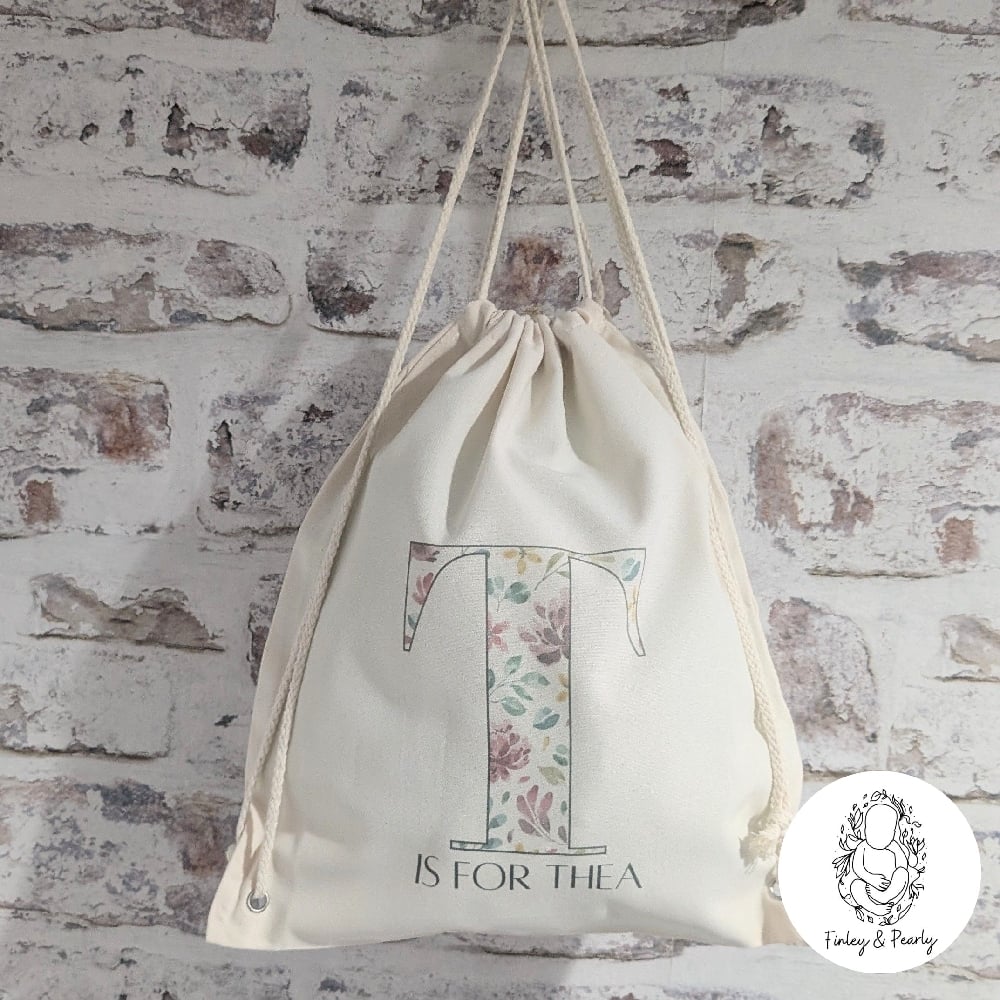BAG: Flower Letter Drawstring