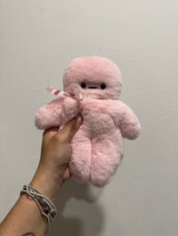 Pinkie Floof Baby
