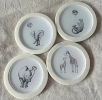 Image 7 of Resin Dish 