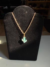 Image 2 of Opal cactus necklace (gold)
