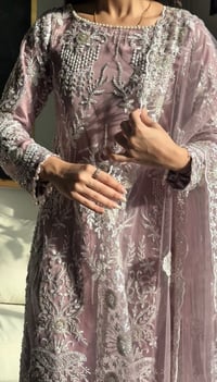 Image 4 of SEHAR-Mauve