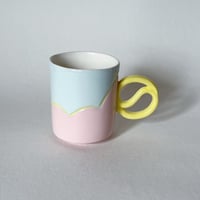 Image 4 of Medium Pink And Blue Mug 