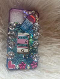 Image 3 of $5  iPhone cases created by Amirra