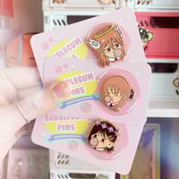 Image 3 of Chainsaw Man Bubblegum Pins