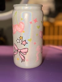 Image 4 of Premade White Shimmer Bow Cup
