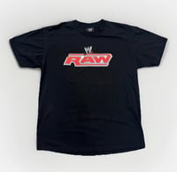 Image 1 of VTG 2007 WWE Monday Night Raw Wrestling Tee Sz XL