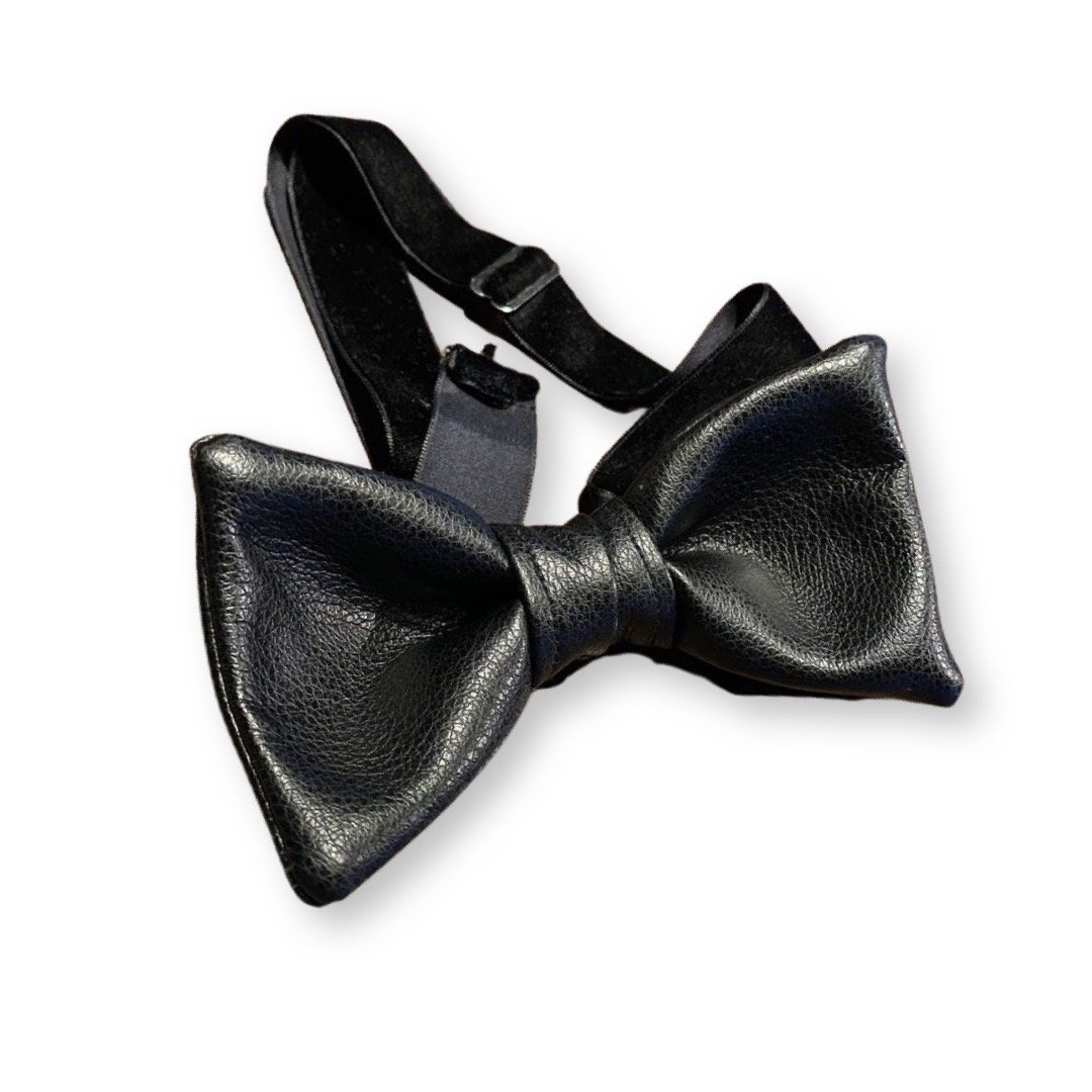 Black Automotive Leather Bow Tie