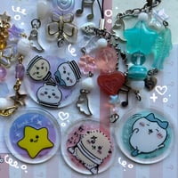 Image 1 of acrylic chiikawa phonecharms (•ؔʶ̷ ˡ̲̮ ؔʶ̷)