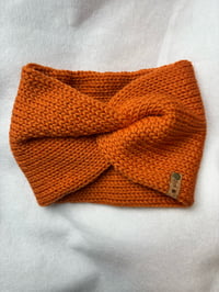 Image 2 of niki earwarmer (wool)