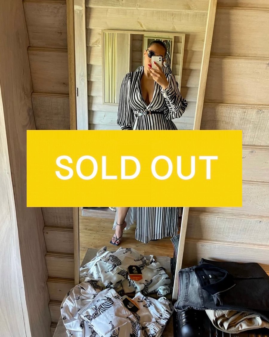 Image of STRIPED PUFF SLEEVE MAXI DRESS WITH SLIT (LARGE)
