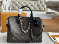 Image 2 of Speedy B With Tassles 