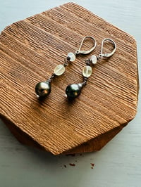 Image 15 of Tahitian pearl and opal earrings