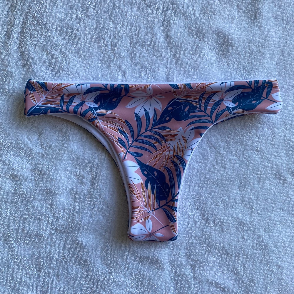 Image of SAMPLE LULU BOTTOMS : TROPICANA PINK X WHITE 