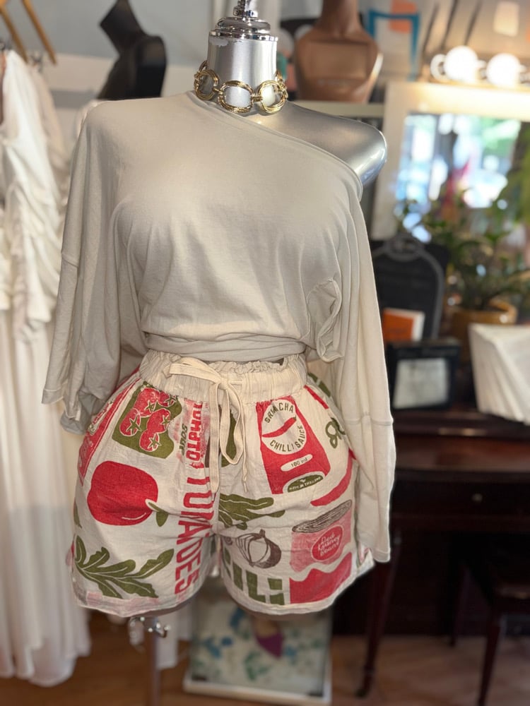 Image of EFFORTLESS SHORTS