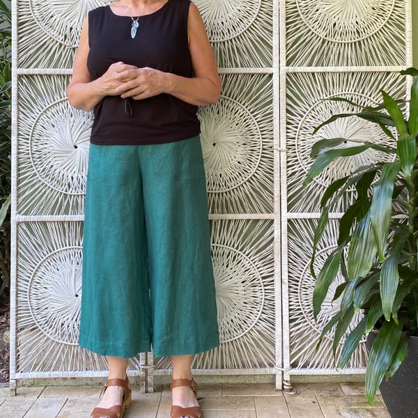 Image of Linea Pants 4/5 - Linen - Emerald Green