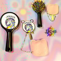 Image 1 of Girls mirror and brush set