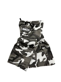 Image 3 of URBAN camo shorts