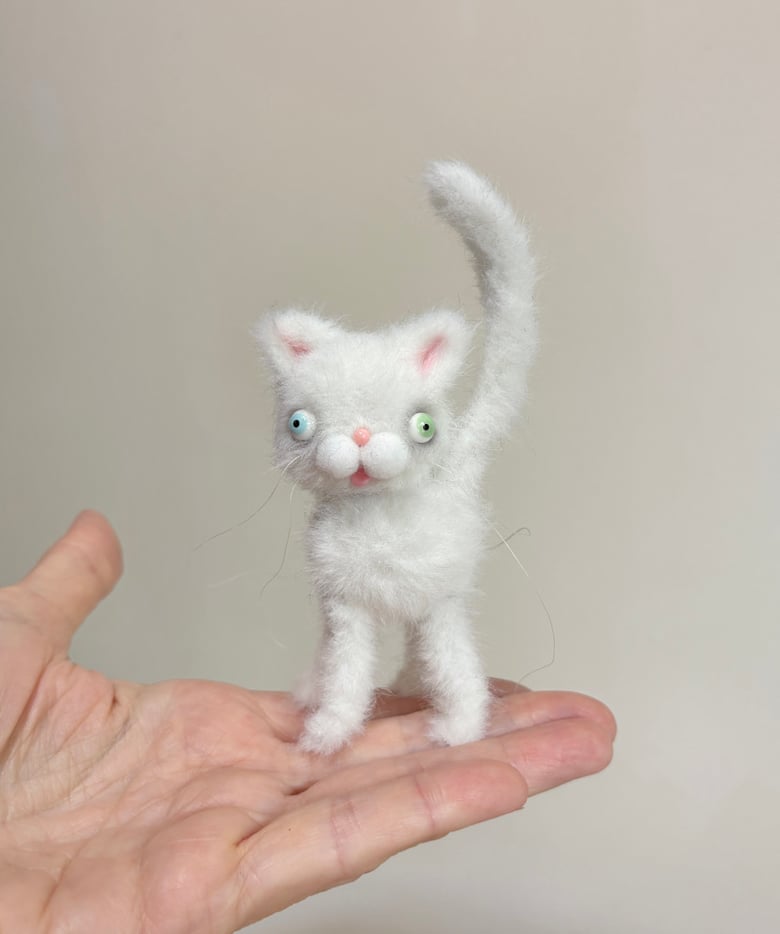 Image of Tiny Alley Cat #4