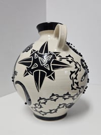Image 8 of Vase 12 - Adventure awaits! Beholder & displacer beast
