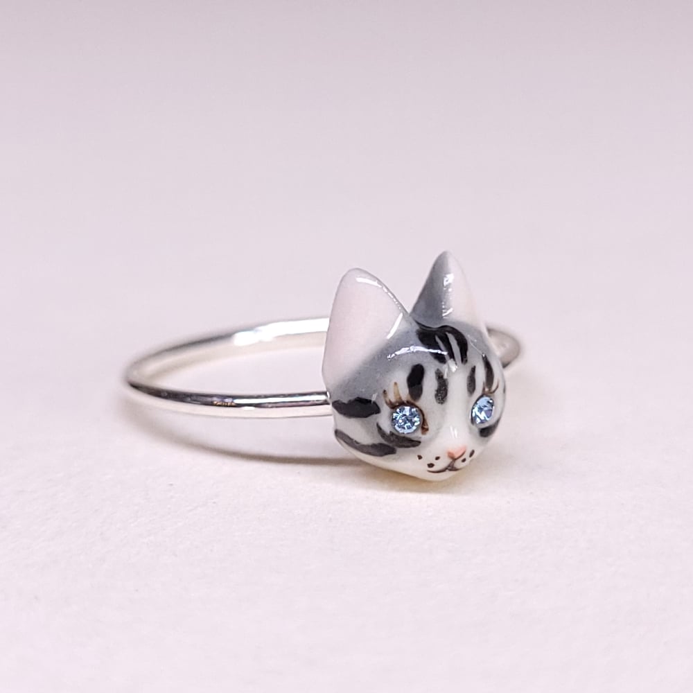 Image of Silver Tabby Porcelain & Sterling Silver Cat Ring