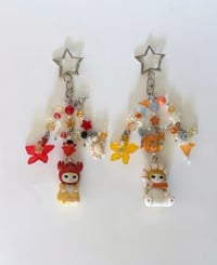 Image 2 of Mofusand Cat Keychains