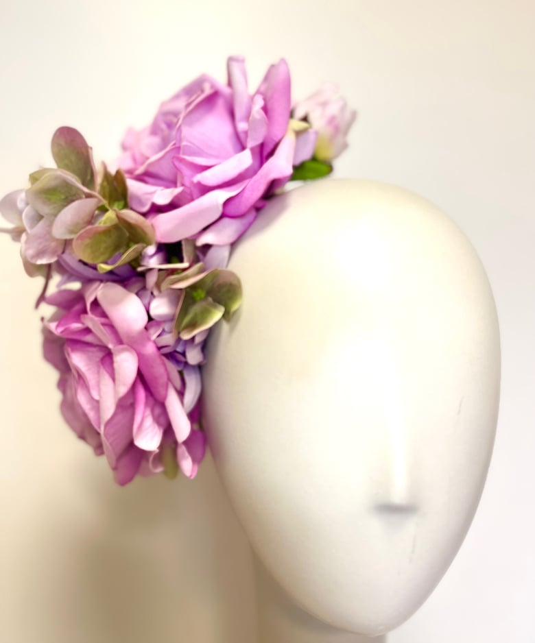 Image of Lilac roses & hydrangeas 