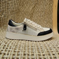 Image 7 of REMONTE D2E04-80 WHITE COMBO