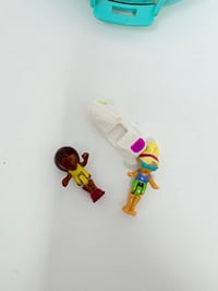 Image 12 of Ensemble bracelet et Polly Pocket Coquillage café de la plage Complet