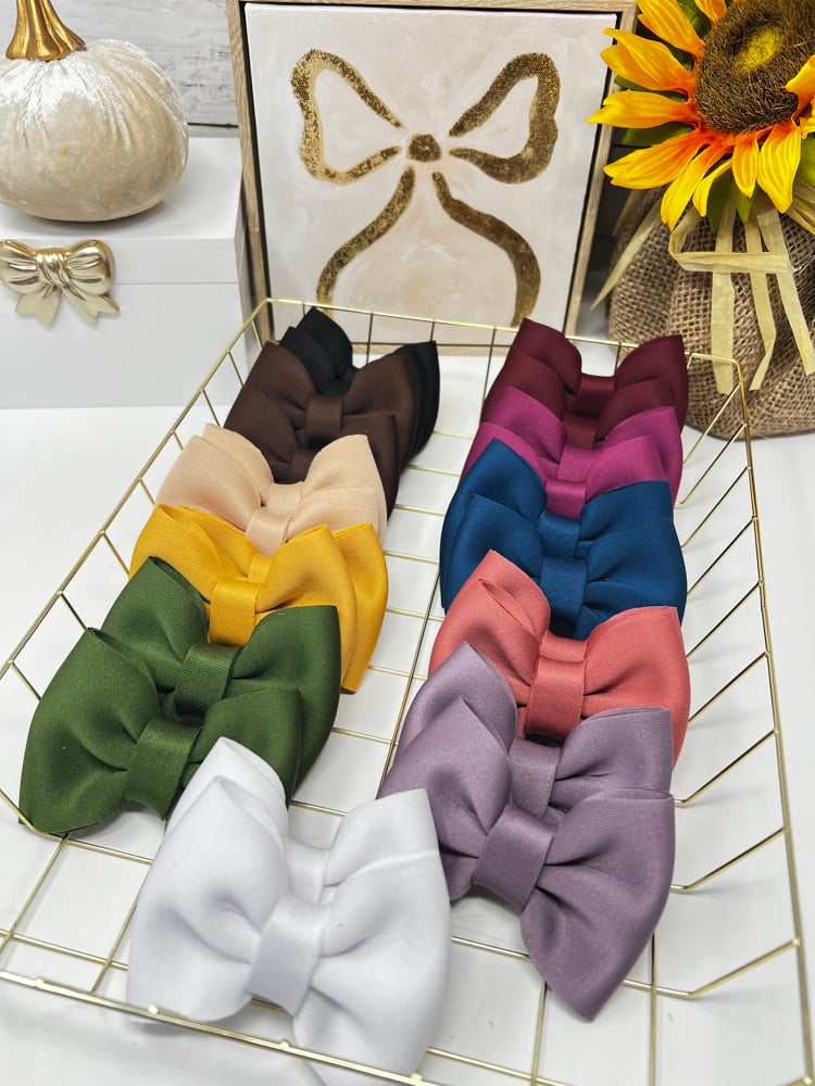 Image of Solid Marshmallow piggies 