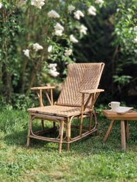 Image 2 of La chaise longue en rotin 