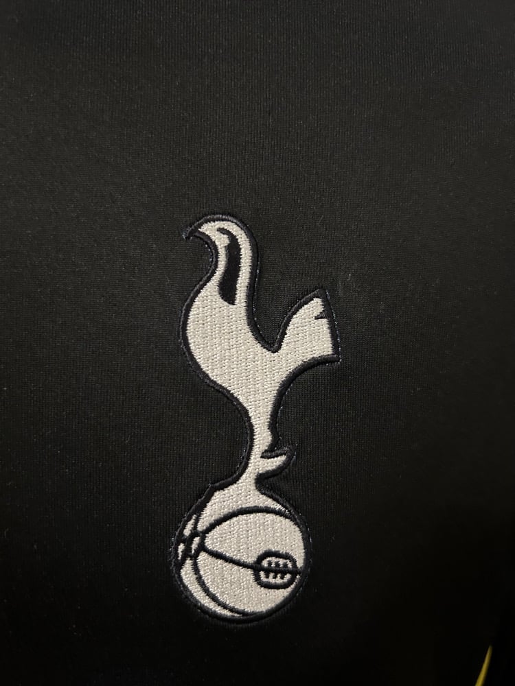 Image of Tottenham Hotspur “KANE 18” 2014/15 Away Shirt + PL patches (L)