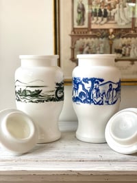 Image 4 of Les pots opaline