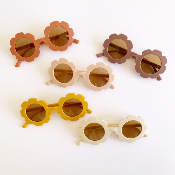 Image of Matte Neutral Flower Sunnies 