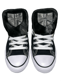 BLACK LEATHER SHIELD PONY HAIR CHUCKS