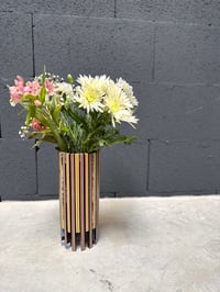 Image 1 of SPIN VASE