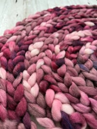 Image 4 of Lenten Rose, on Lustrous: 100% Romney