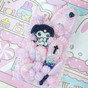 Image of iPhone 11 Pro Max Spooky Deco Case 