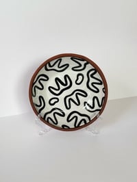 Image 1 of Medium bowl